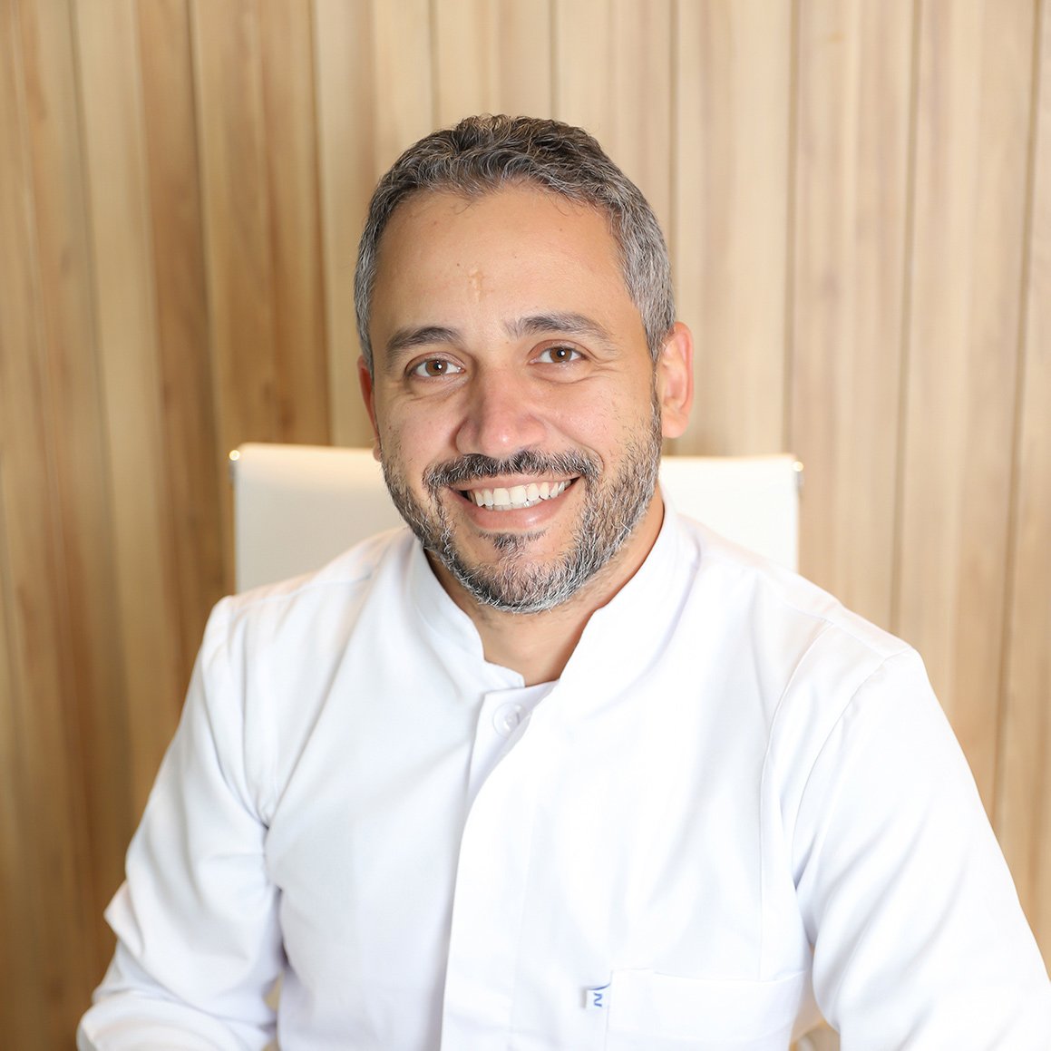 Dr Fábio Guimarães- Odontólogo